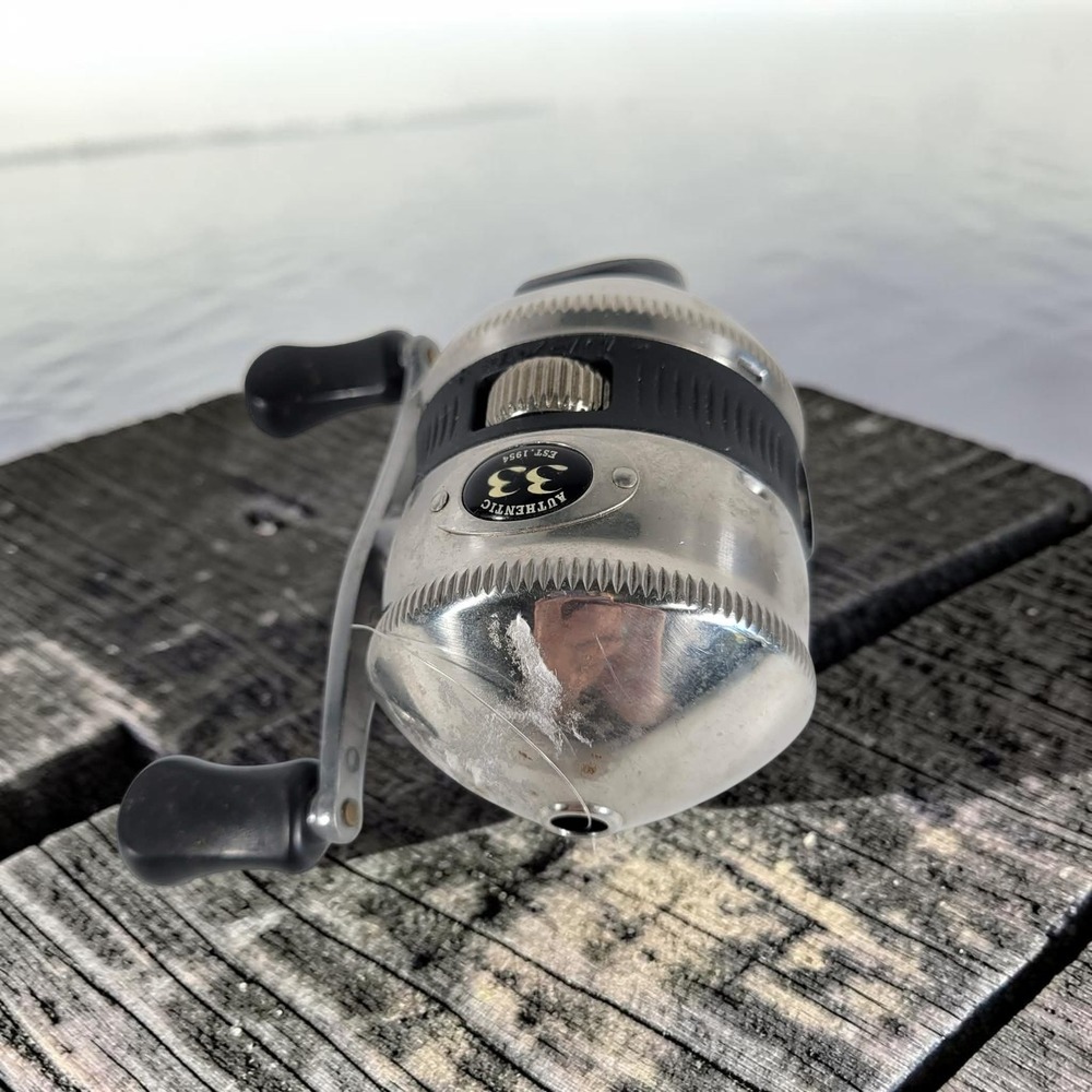 Zebco 33 Authentic Spincast Fishing Reel Silver Black 33J-K3 TESTED